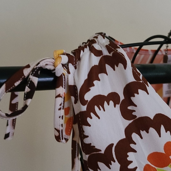 Dress - Picture 4 of 7